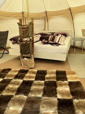 Natuur-Like Glamping In Bosland Pelt Экстерьер фото